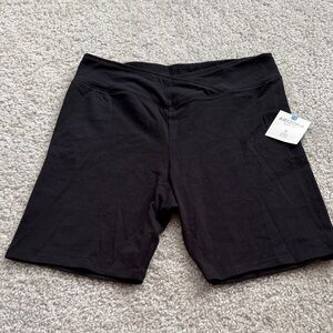 Arizona Jean Company Women's Classic Black Bike Shorts